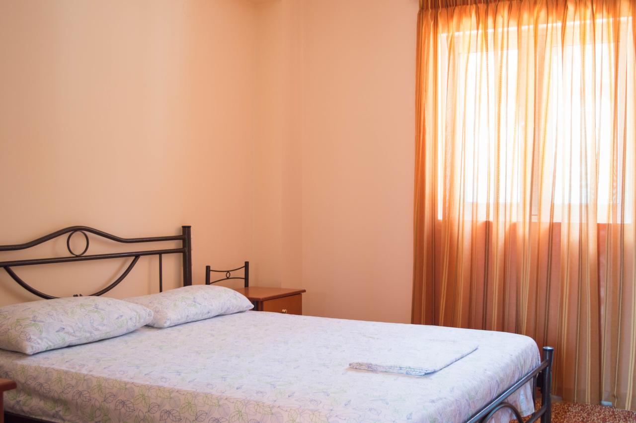 Manesi Apartments Boumboukas 외부 사진